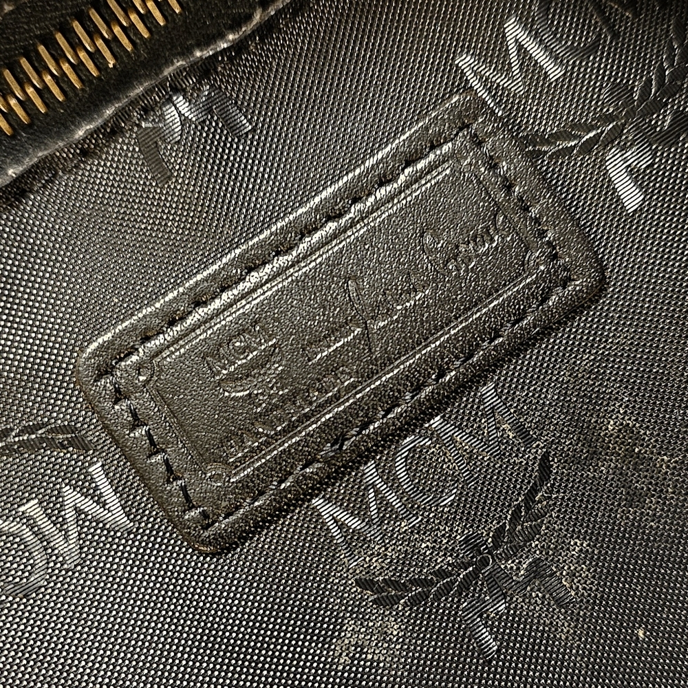 MCM TOTE - Picture 13 of 16